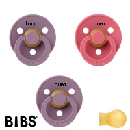 BIBS Colour Schnuller mit Namen, Gr. 2, 2 Mauve, 1 Coral, Rund Latex, (3er Pack)